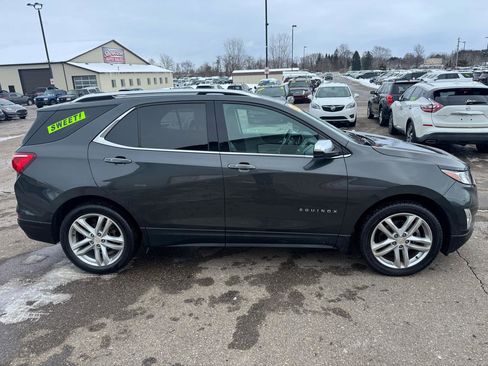 Used 2019 Chevrolet Equinox Premier image 4