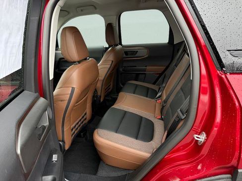 Used 2025 Ford Bronco Sport Outer Banks w/ Outer Banks Tech Package+ AWD/4WD image 5