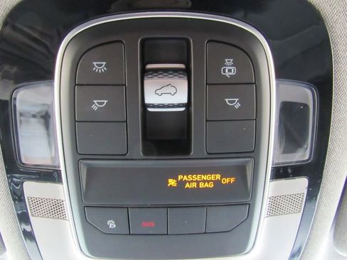 Used 2022 Hyundai Santa Fe Limited image 56
