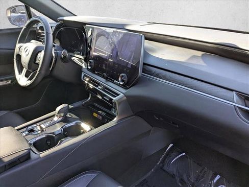 Used 2025 Lexus RX 350h image 24