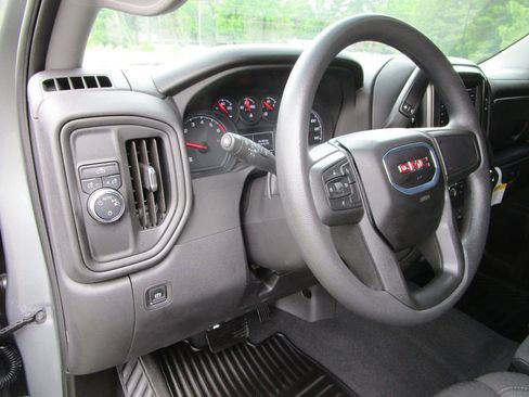 Used 2025 GMC Sierra 1500 Pro w/ Pro Value Package RWD image 29