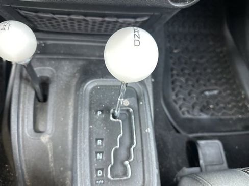 Used 2012 Jeep Wrangler Sport image 21