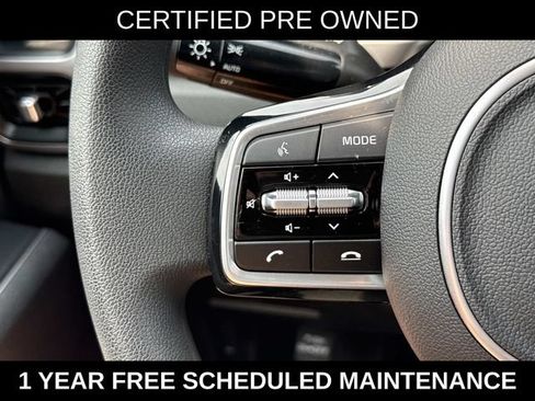 Used 2023 Kia Sorento LX FWD image 24