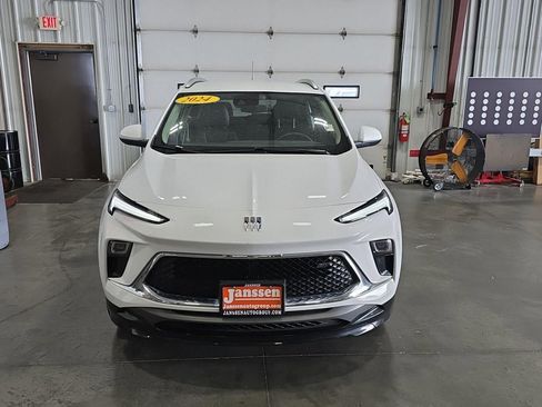 Used 2024 Buick Encore GX Sport Touring image 6