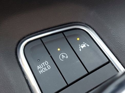 Used 2022 Cadillac Escalade Sport w/ Touring Package image 40