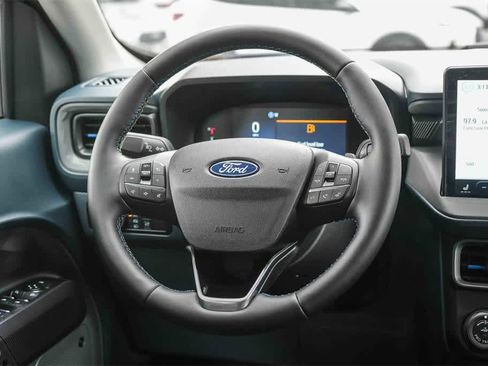 New 2026 Ford Maverick Lobo image 15