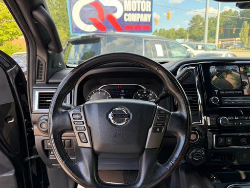 Used 2020 Nissan Titan Platinum Reserve w/ Protection Package 2 AWD/4WD image 16