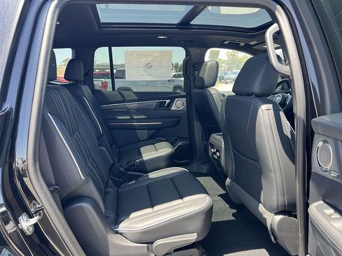 New 2026 Buick Enclave Avenir w/ Super Cruise Package FWD image 33