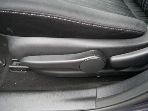 Used 2017 Nissan Sentra SV image 15