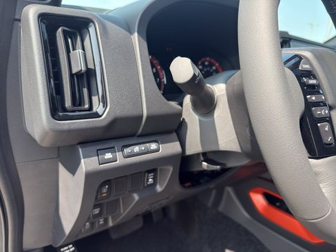 New 2026 Nissan Frontier PRO-4X w/ Pro Premium Package AWD/4WD image 15