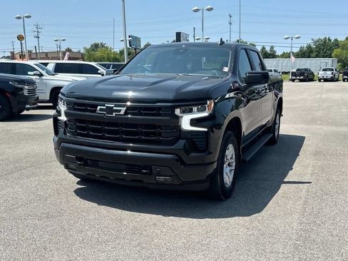 Used 2024 Chevrolet Silverado 1500 RST AWD/4WD image 8