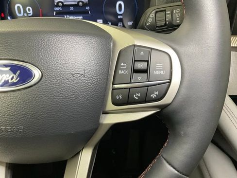 New 2025 Ford Explorer Active w/ Active Comfort Package image 25