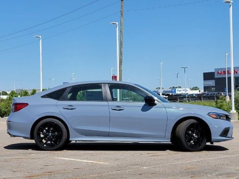 Used 2024 Honda Civic Sport image 9