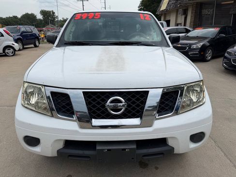 Used 2012 Nissan Frontier SV RWD image 2