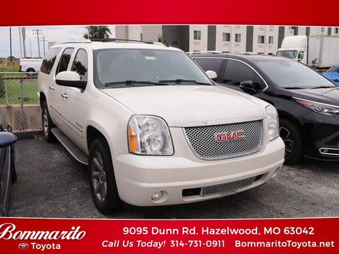 Used 2012 GMC Yukon XL Denali AWD/4WD image 1