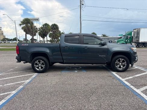 Used 2019 Chevrolet Colorado Z71 RWD image 2