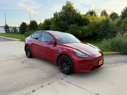 Used 2020 Tesla Model Y Long Range AWD/4WD image 11