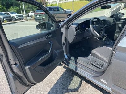 Used 2024 Volkswagen Jetta SE
