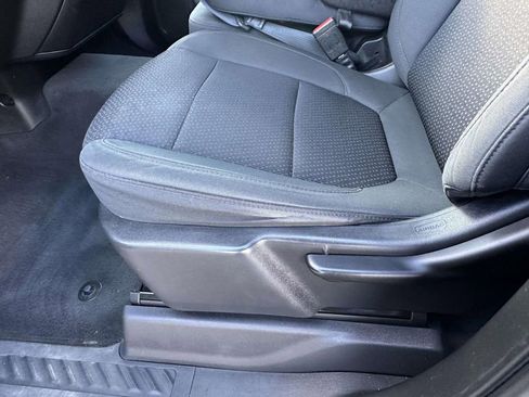 Used 2019 Chevrolet Silverado 1500 Custom w/ Custom Value Package image 19