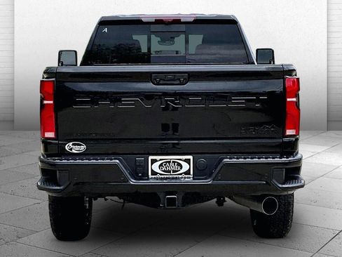New 2026 Chevrolet Silverado 2500 High Country w/ Midnight Edition AWD/4WD image 4