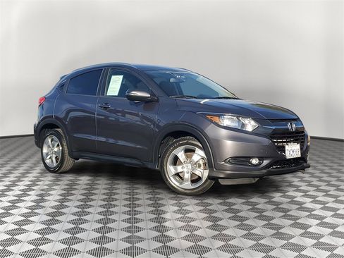 Used 2016 Honda HR-V EX-L image 2