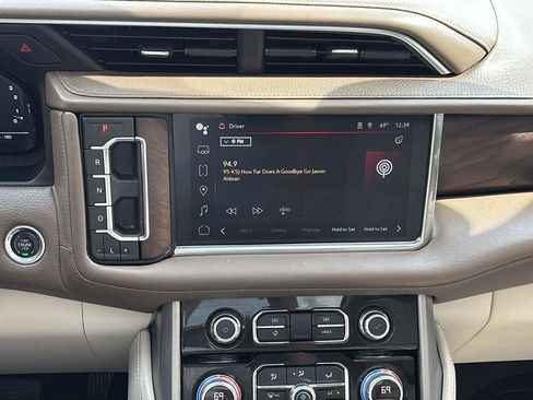 Certified 2022 GMC Yukon Denali w/ Max Trailering Package image 38