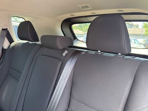 Used 2023 Nissan Rogue S FWD image 28