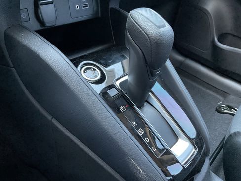 New 2025 Nissan Versa SV w/ Trunk Package image 31