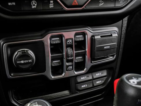 Used 2020 Jeep Wrangler Unlimited Sport S AWD/4WD image 74