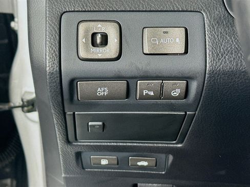 Used 2008 Lexus LS 460 RWD image 16