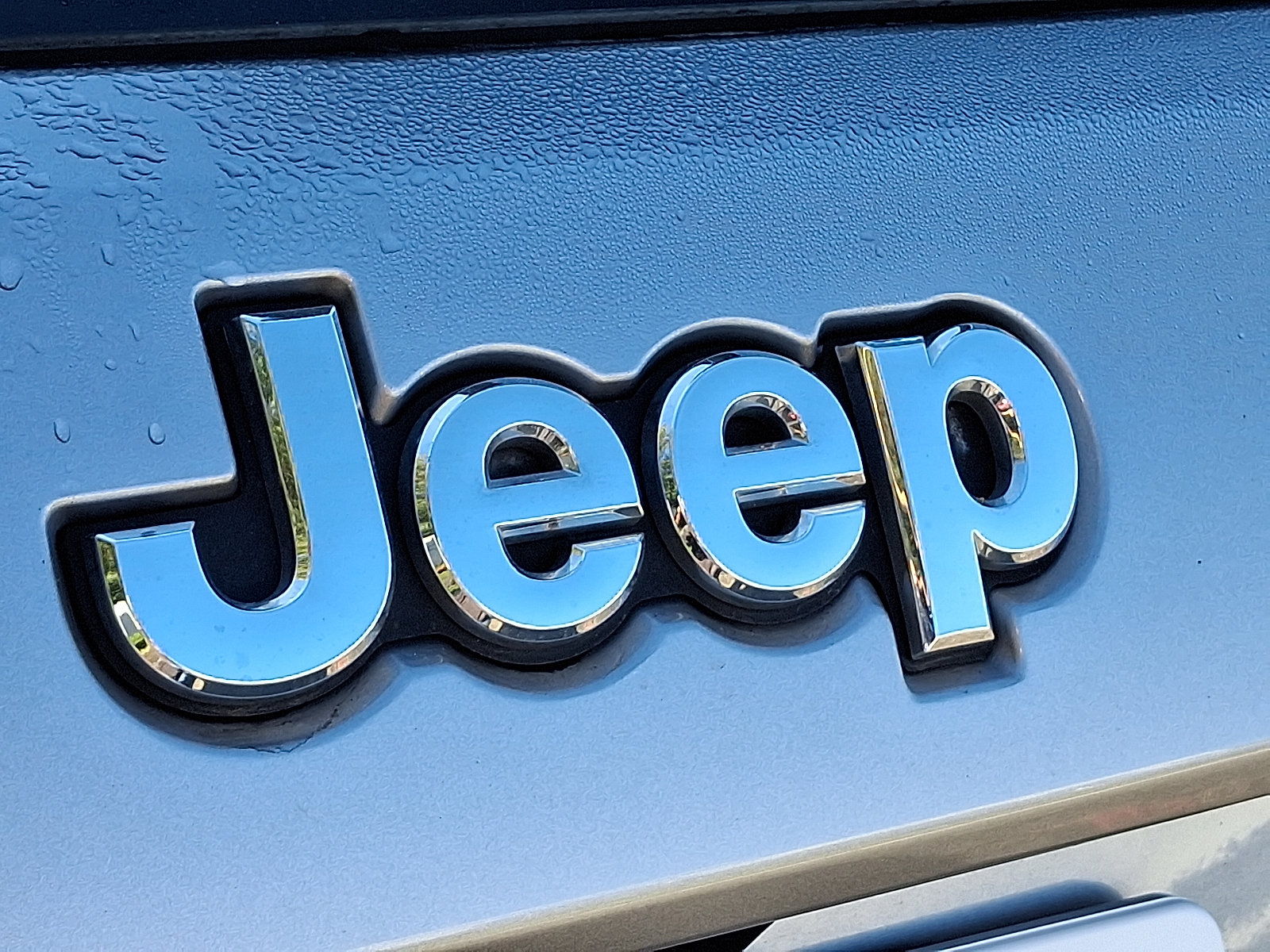Certified 2021 Jeep Grand Cherokee Summit AWD/4WD image 29