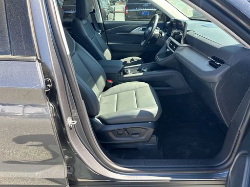 New 2026 Ford Explorer Active w/ Active Comfort Package image 43