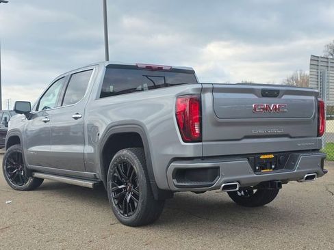 New 2026 GMC Sierra 1500 Denali w/ Denali Reserve Package AWD/4WD image 15