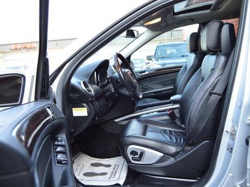 Used 2008 Mercedes-Benz GL 550 4MATIC image 10
