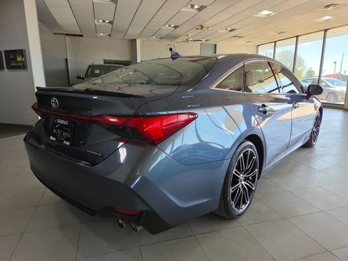 Used 2019 Toyota Avalon Touring w/ All Weather Liner Package FWD image 7