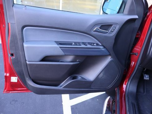 Used 2022 Chevrolet Colorado Z71 image 20