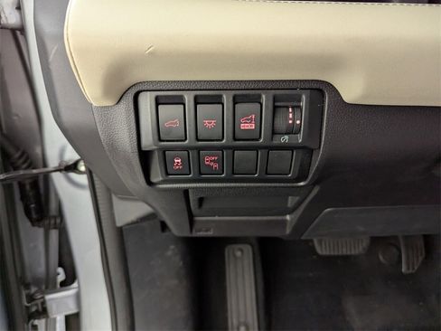 Used 2021 Subaru Ascent Limited w/ Technology Package image 31