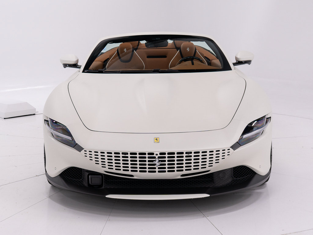 Used 2025 Ferrari Roma Spider RWD image 8