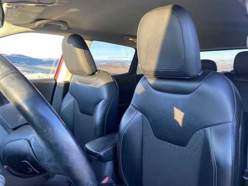 Certified 2020 Jeep Compass Latitude w/ Cold Weather Group image 14