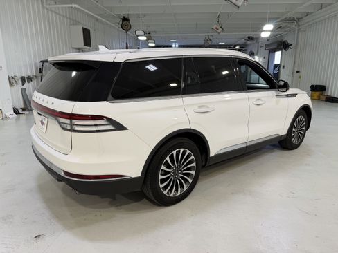 Used 2023 Lincoln Aviator Reserve image 5