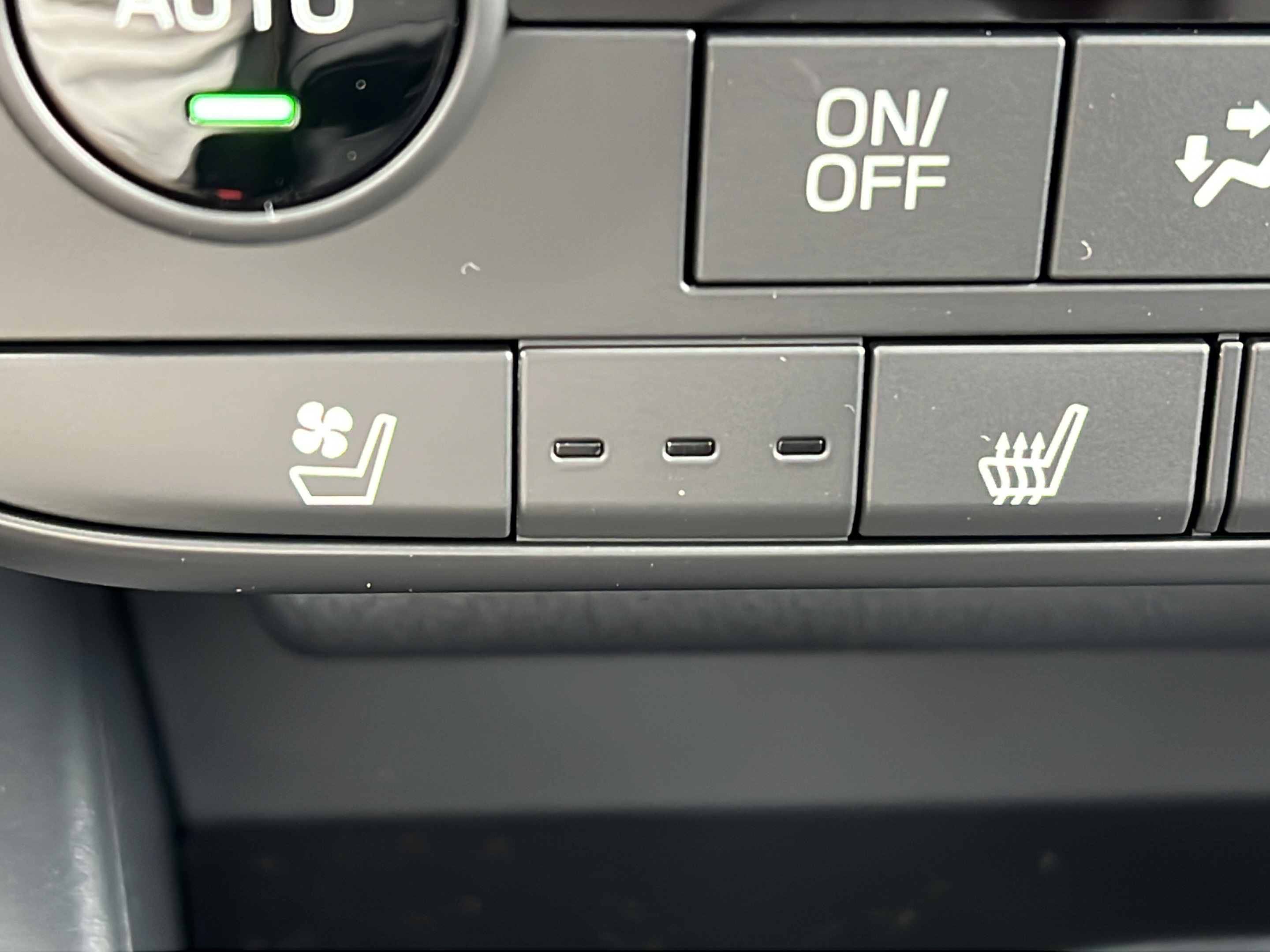 New 2026 Subaru Outback Wilderness AWD/4WD image 18