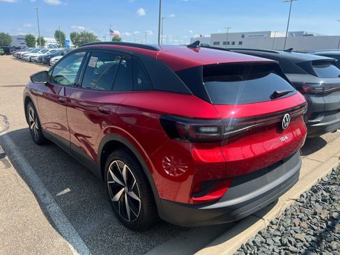 Used 2023 Volkswagen ID.4 Pro S AWD/4WD image 4
