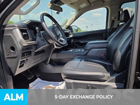 Used 2024 Ford Expedition Max XLT AWD/4WD image 4