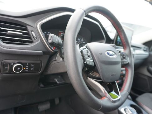 Certified 2022 Ford Escape SEL w/ SEL Stealth AWD Package image 14