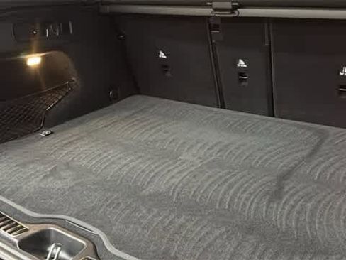 Certified 2025 Mercedes-Benz GLC 300 4MATIC image 16