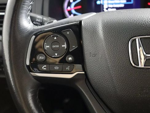 Used 2022 Honda Pilot Touring image 8