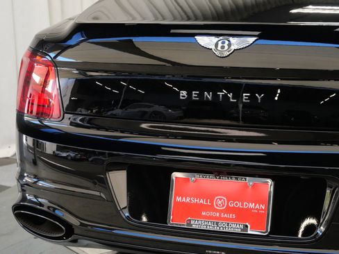 Used 2024 Bentley Flying Spur W12 image 53