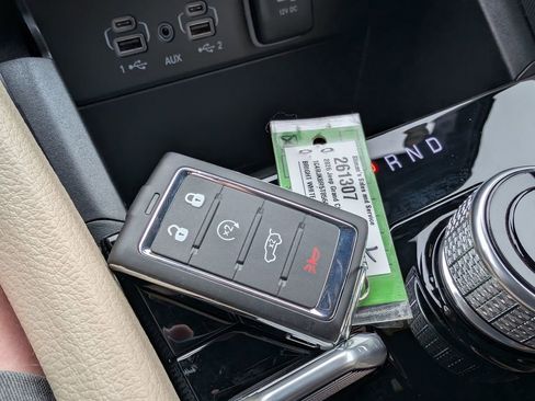 New 2026 Jeep Grand Cherokee L Limited image 21