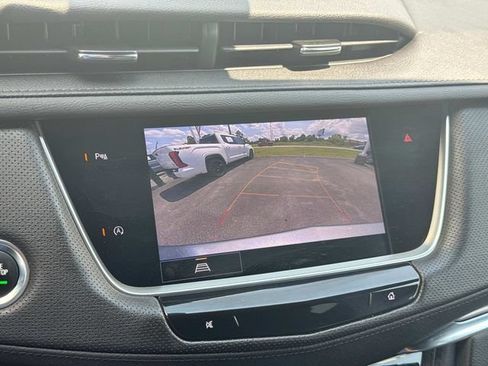 Used 2023 Cadillac XT5 Luxury FWD image 34