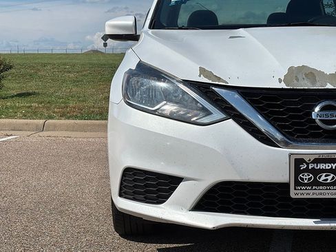 Used 2018 Nissan Sentra SV FWD image 4